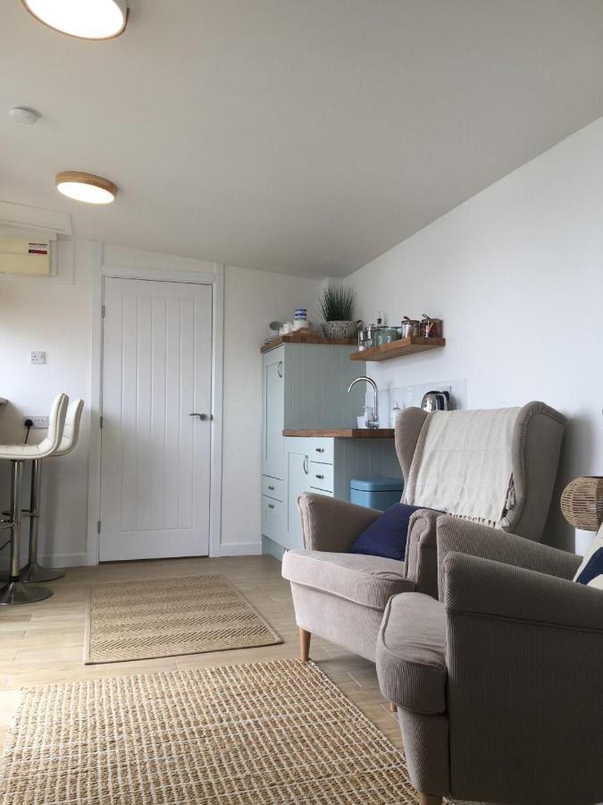 1-Bedroom Chalet With Parking On Site Looe Eksteriør bilde