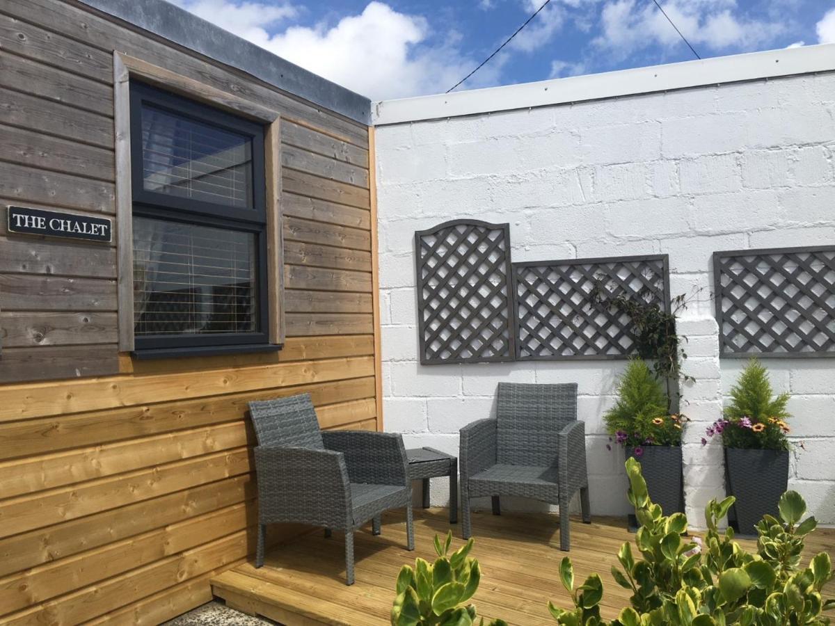 1-Bedroom Chalet With Parking On Site Looe Eksteriør bilde